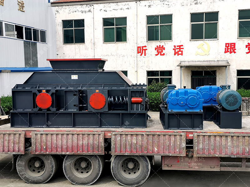 青石和河卵石哪個制砂好？用對輥破碎機怎么樣？