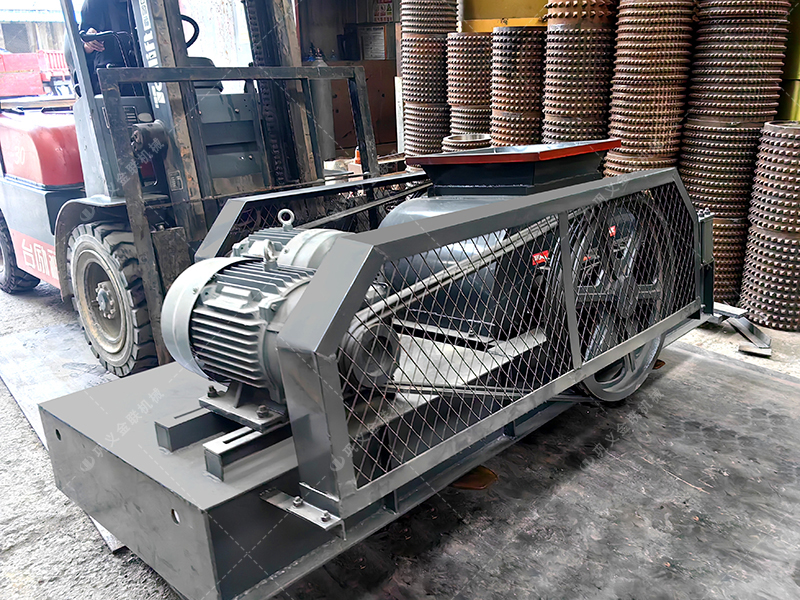 建筑垃圾處理為何首先選擇雙齒輥破碎機(jī)？這3個(gè)優(yōu)勢(shì)太明顯！